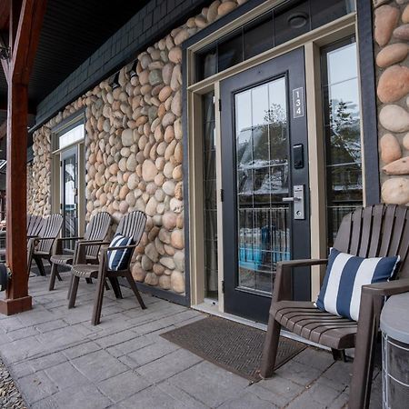 Grotto Canyon Chalet Кенмор Екстер'єр фото