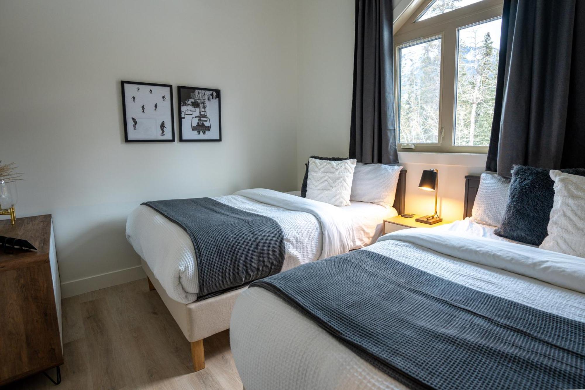 Grotto Canyon Chalet Кенмор Екстер'єр фото